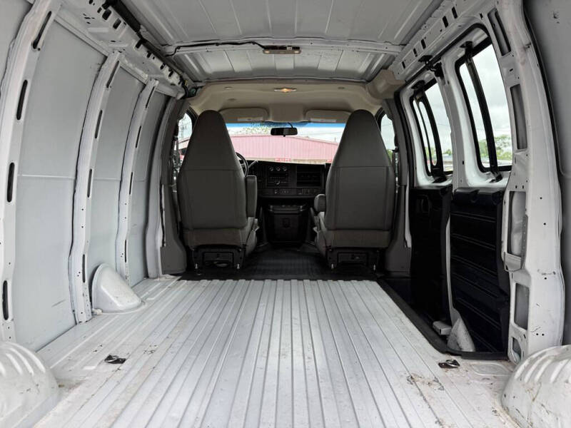 2019 GMC Savana 2500