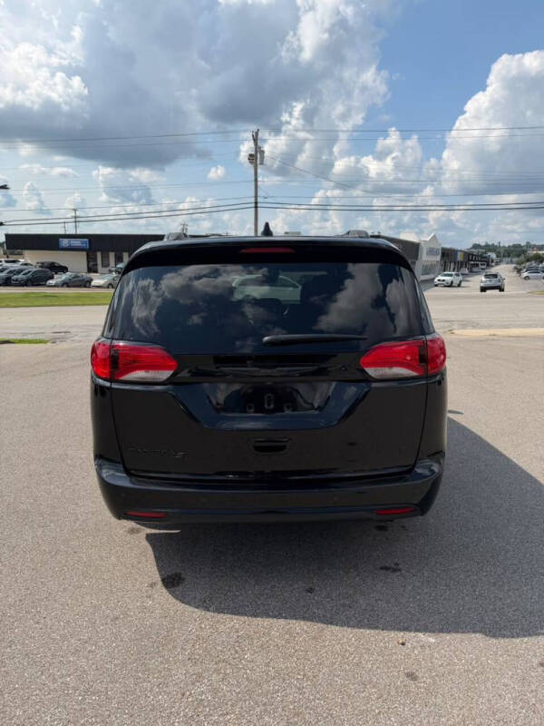 2020 Chrysler Pacifica Touring L Plus