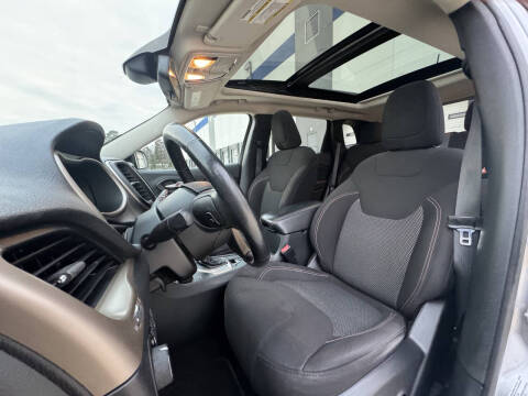 2016 Jeep Cherokee Latitude 75th Anniversary