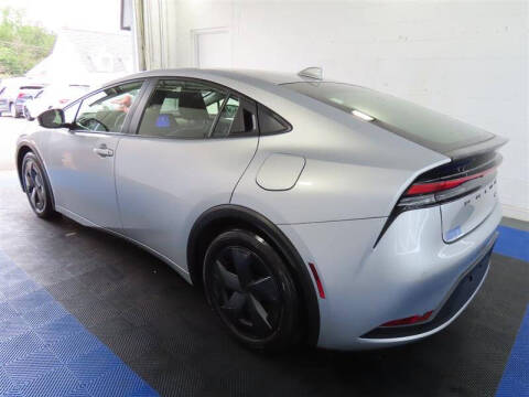 2024 Toyota Prius LE