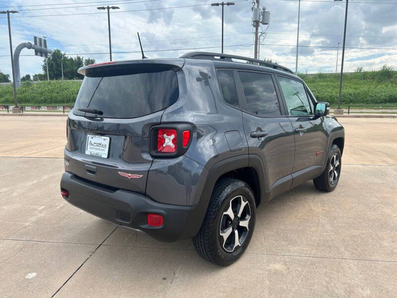 2022 Jeep Renegade Trailhawk