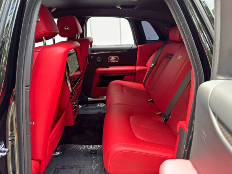 2024 Rolls-Royce Black Badge Ghost