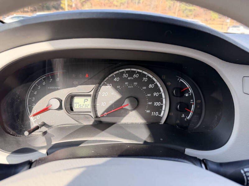 2014 Toyota Sienna LE 8-Passenger