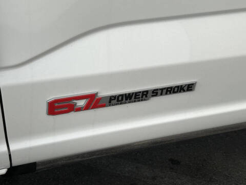 2025 Ford F-450 Super Duty Platinum