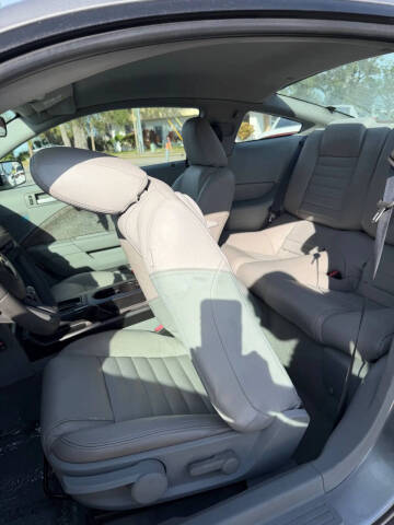 2008 Ford Mustang V6 Deluxe