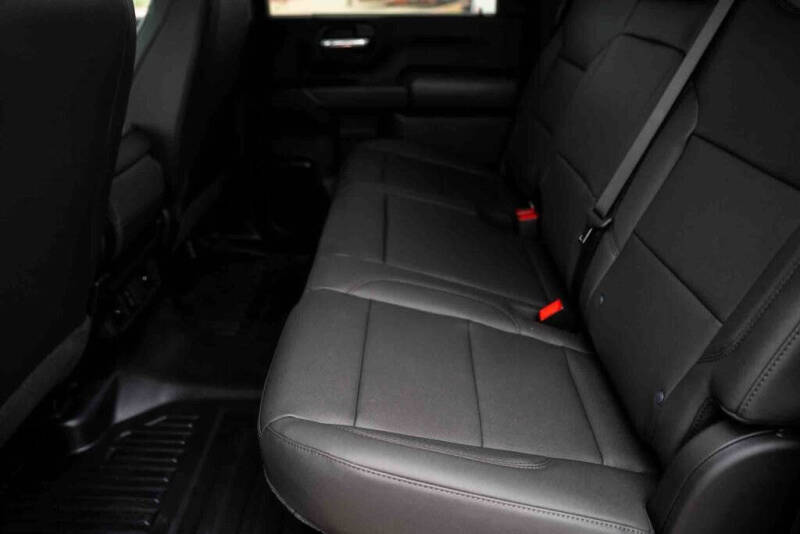 2025 GMC Sierra 2500HD Pro