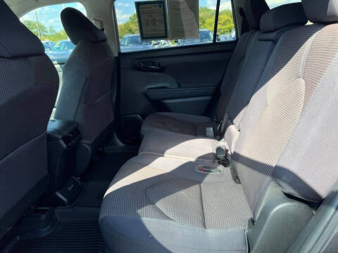 2023 Toyota Highlander Hybrid LE