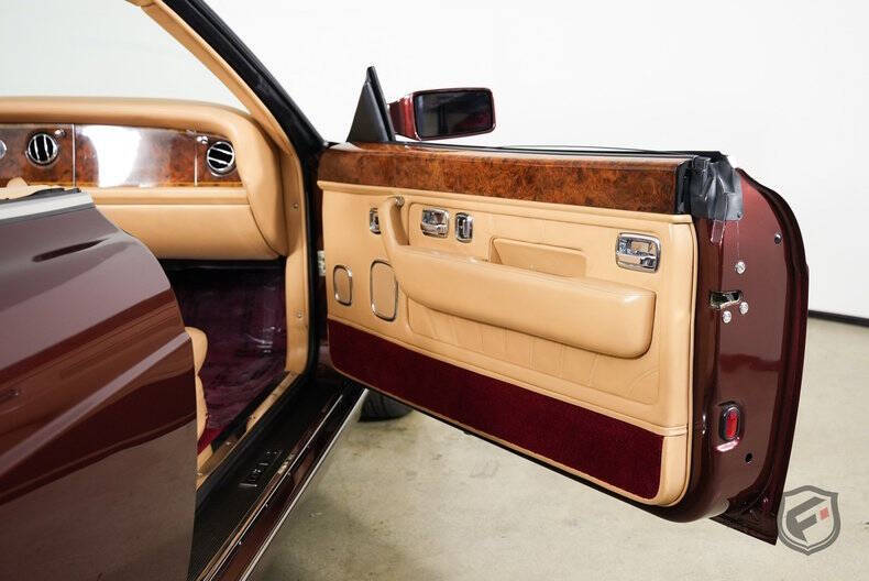 2001 Rolls-Royce Corniche