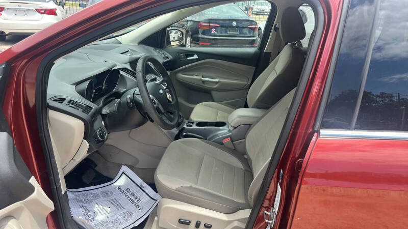 2014 Ford Escape SE