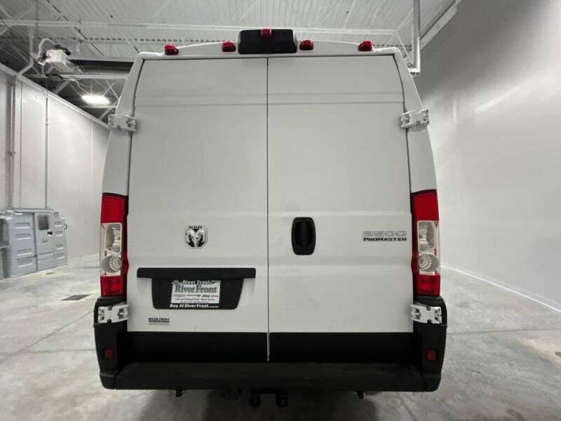 2025 RAM ProMaster