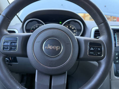 2011 Jeep Grand Cherokee Laredo