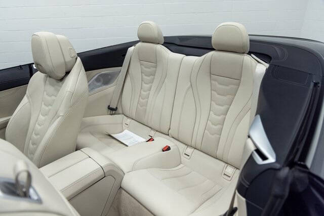 2025 BMW 8 Series M850i xDrive