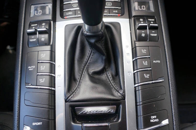 2018 Porsche Macan S