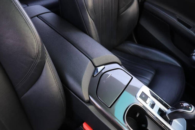 2016 Maserati Ghibli