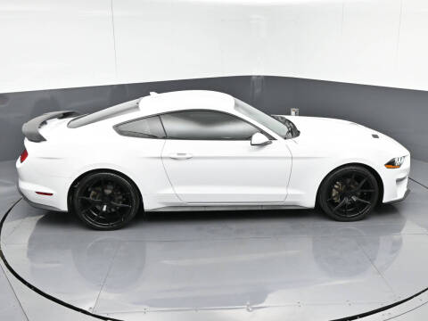 2020 Ford Mustang EcoBoost