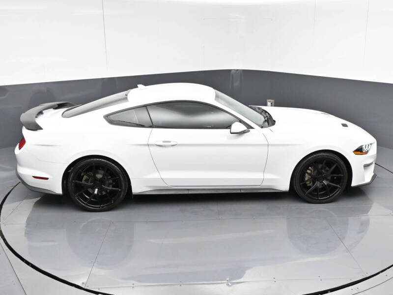 2020 Ford Mustang EcoBoost