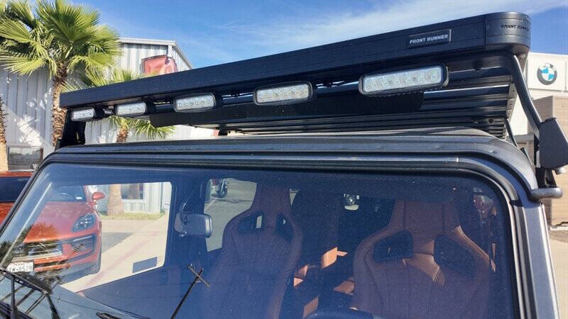 1983 Land Rover Defender