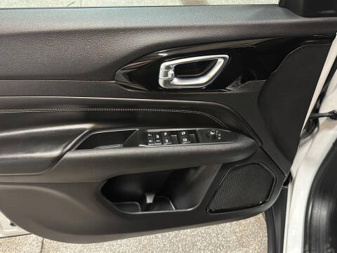 2022 Jeep Compass Altitude