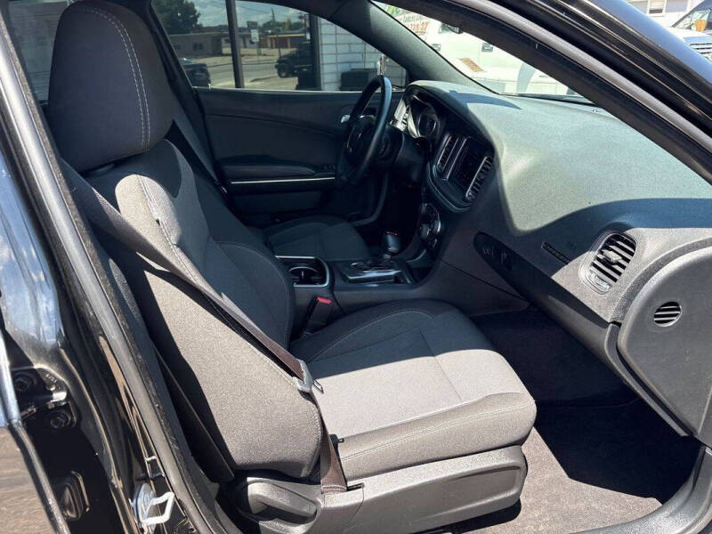 2018 Dodge Charger SXT