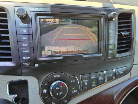 2012 Toyota Sienna XLE 8-Passenger