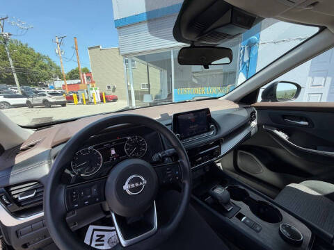 2022 Nissan Rogue SV