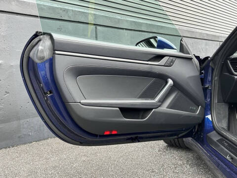 2025 Porsche 911 Targa 4 GTS