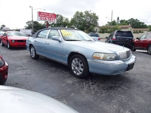 2005 Lincoln Town Car for sale at DONNY MILLS AUTO SALES in Largo FL