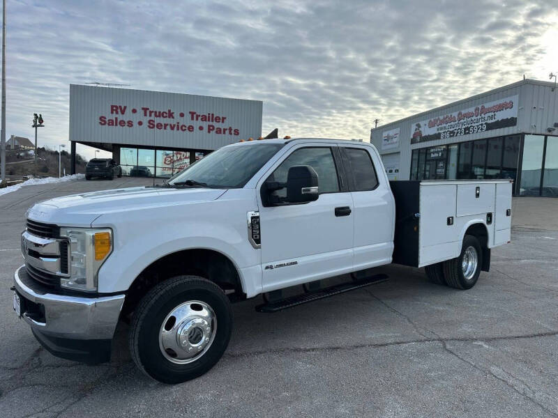 2017 Ford F-350 Super Duty XLT