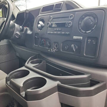 2014 Ford E-Series E-150