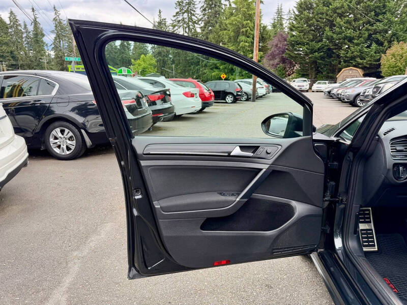 2015 Volkswagen Golf GTI S