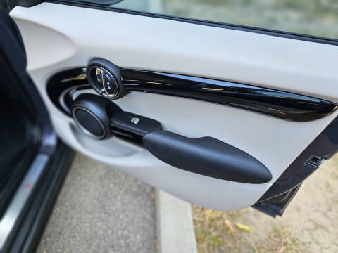 2015 MINI Hardtop 4 Door Cooper S