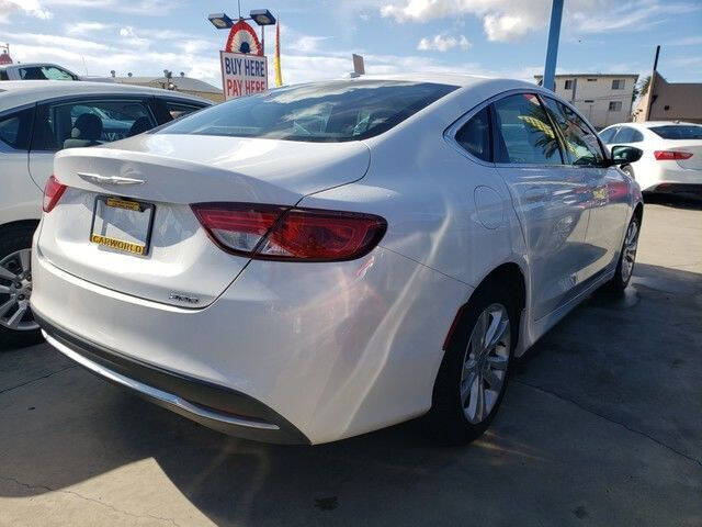 2015 Chrysler 200 Limited