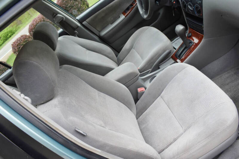 2005 Toyota Corolla CE