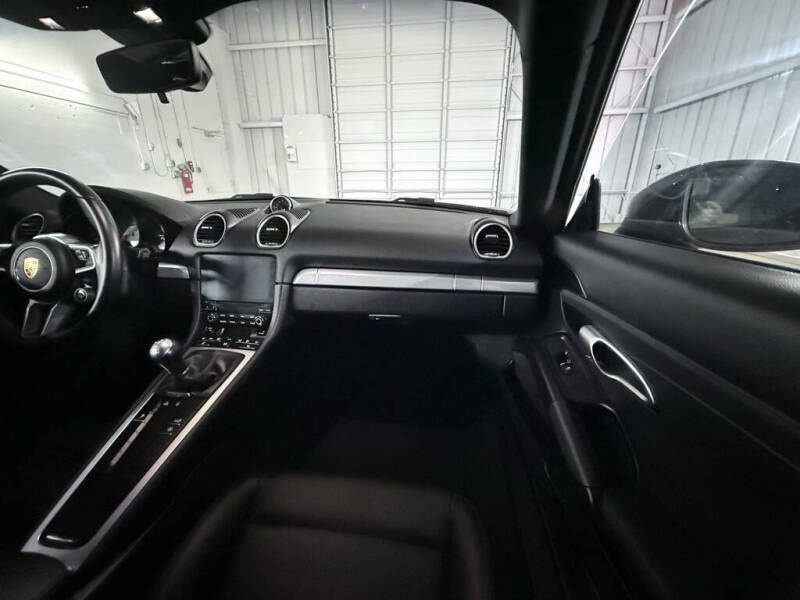 2018 Porsche 718 Cayman S