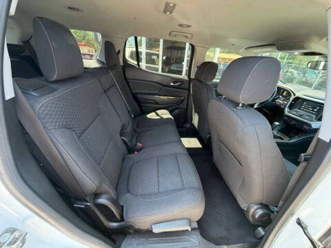 2017 GMC Acadia SLE-2