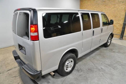 2017 Chevrolet Express LS 2500