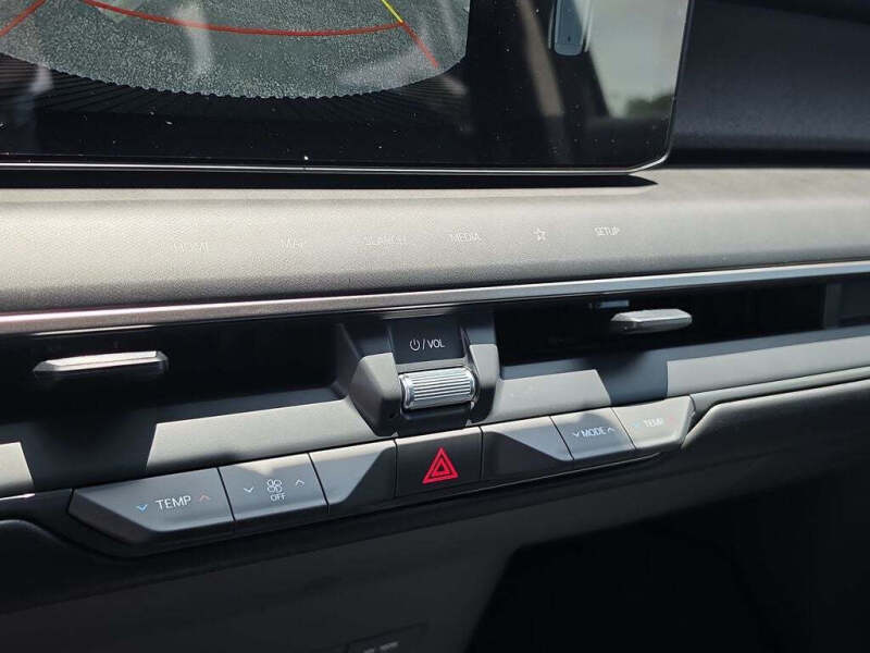 2026 Kia EV9 Light Long Range