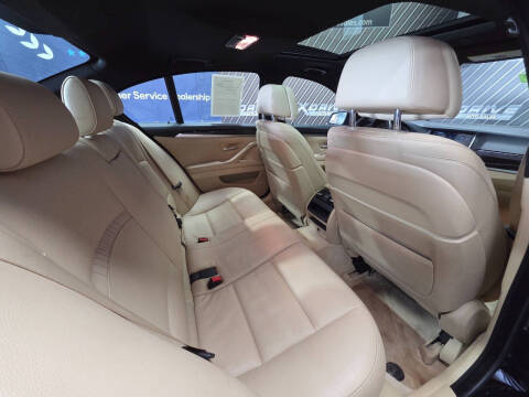 2014 BMW 5 Series 528i