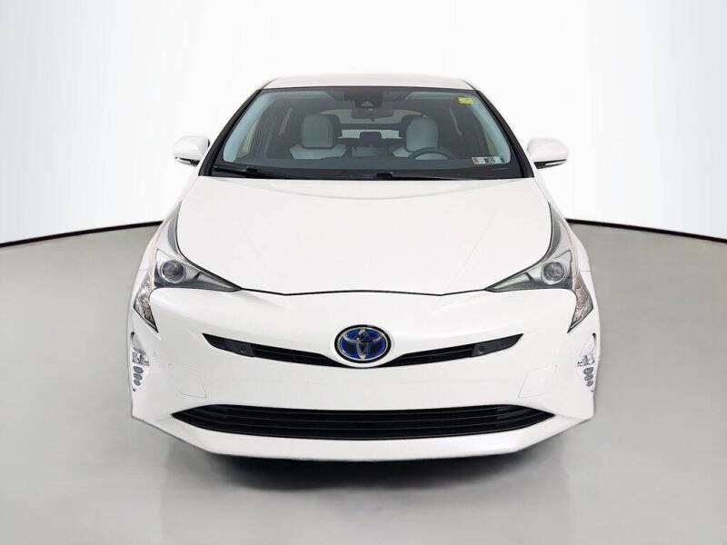 2017 Toyota Prius Three Touring