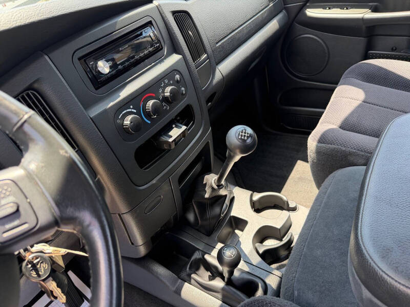 2004 Dodge Ram 2500 SLT