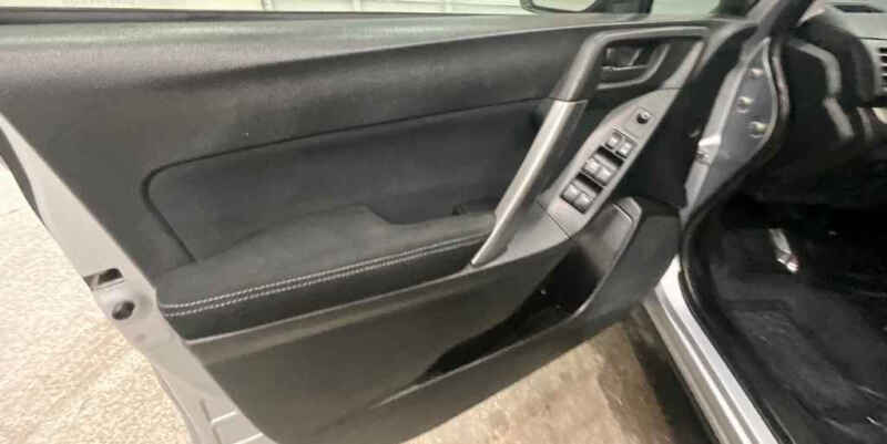 2014 Subaru Forester 2.5i