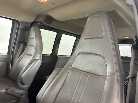 2023 Chevrolet Express LS 3500