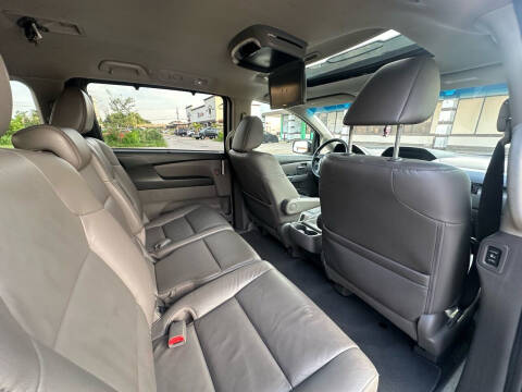 2012 Honda Odyssey EX-L w/DVD