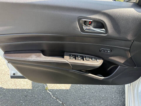 2016 Acura ILX w/Tech w/A-SPEC