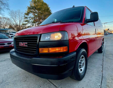 2018 GMC Savana 2500
