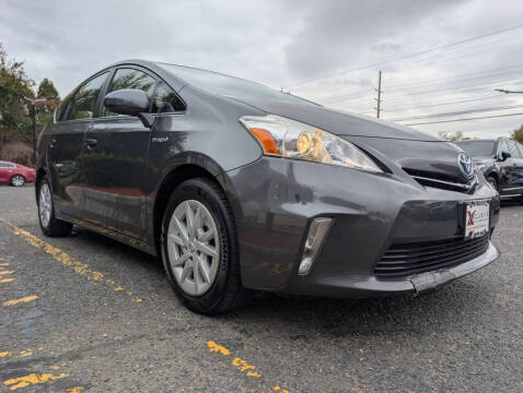 2012 Toyota Prius v Three