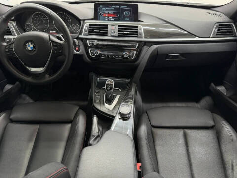 2017 BMW 3 Series 330i