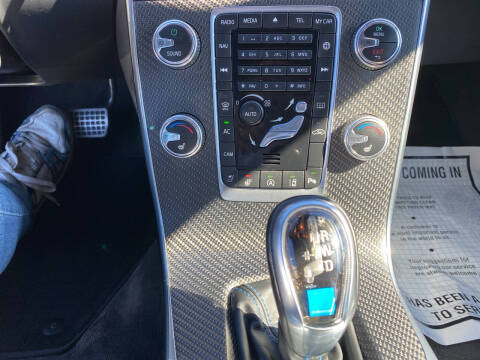 2018 Volvo V60 T6 Polestar