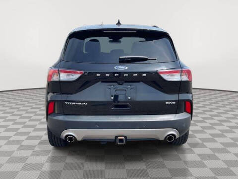 2022 Ford Escape Titanium