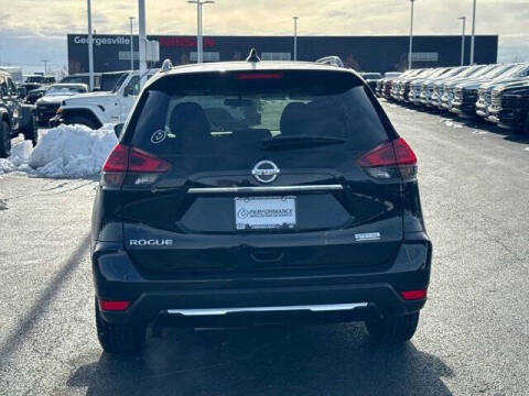 2020 Nissan Rogue S